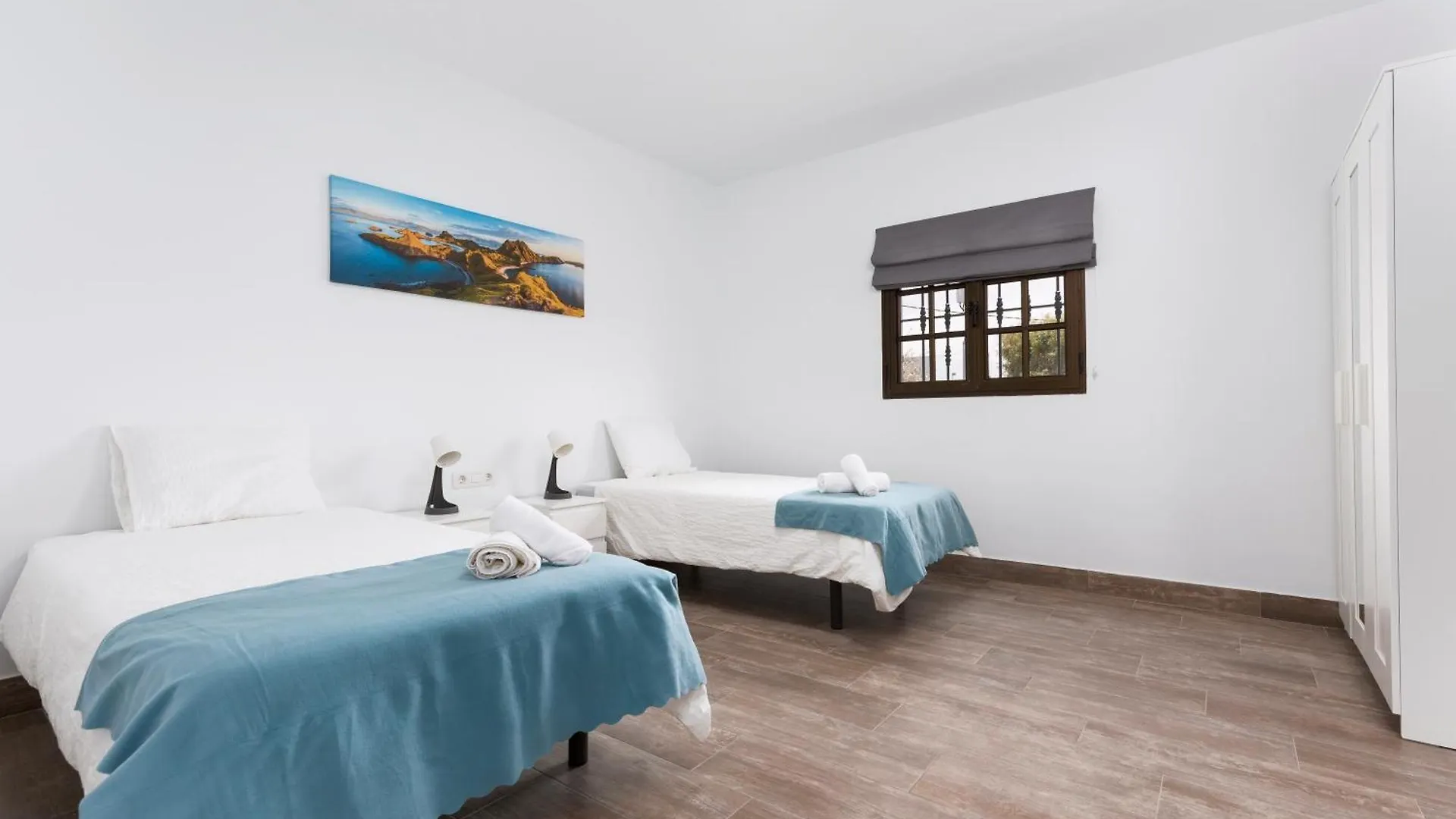 Holiday home Home2Book Cozy Casa Papa, Bright Terrace & Bbq La Oliva