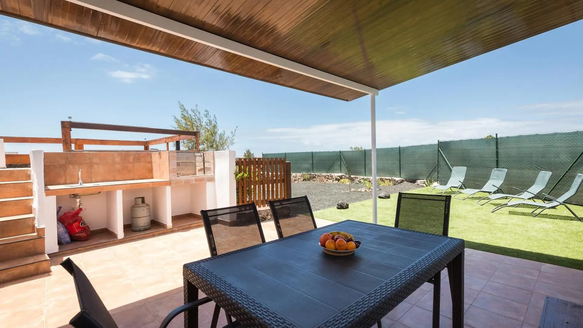 Holiday home Home2Book Cozy Casa Papa, Bright Terrace & Bbq La Oliva
